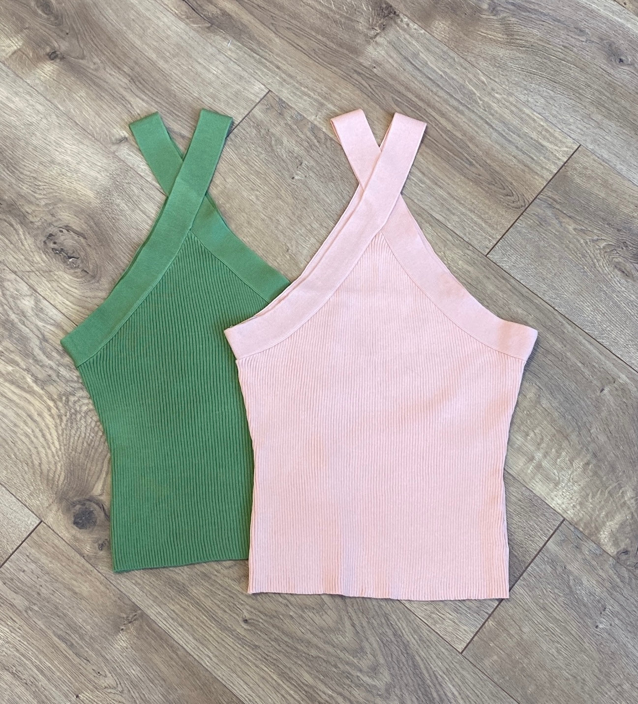 CROSS HALTER TOP