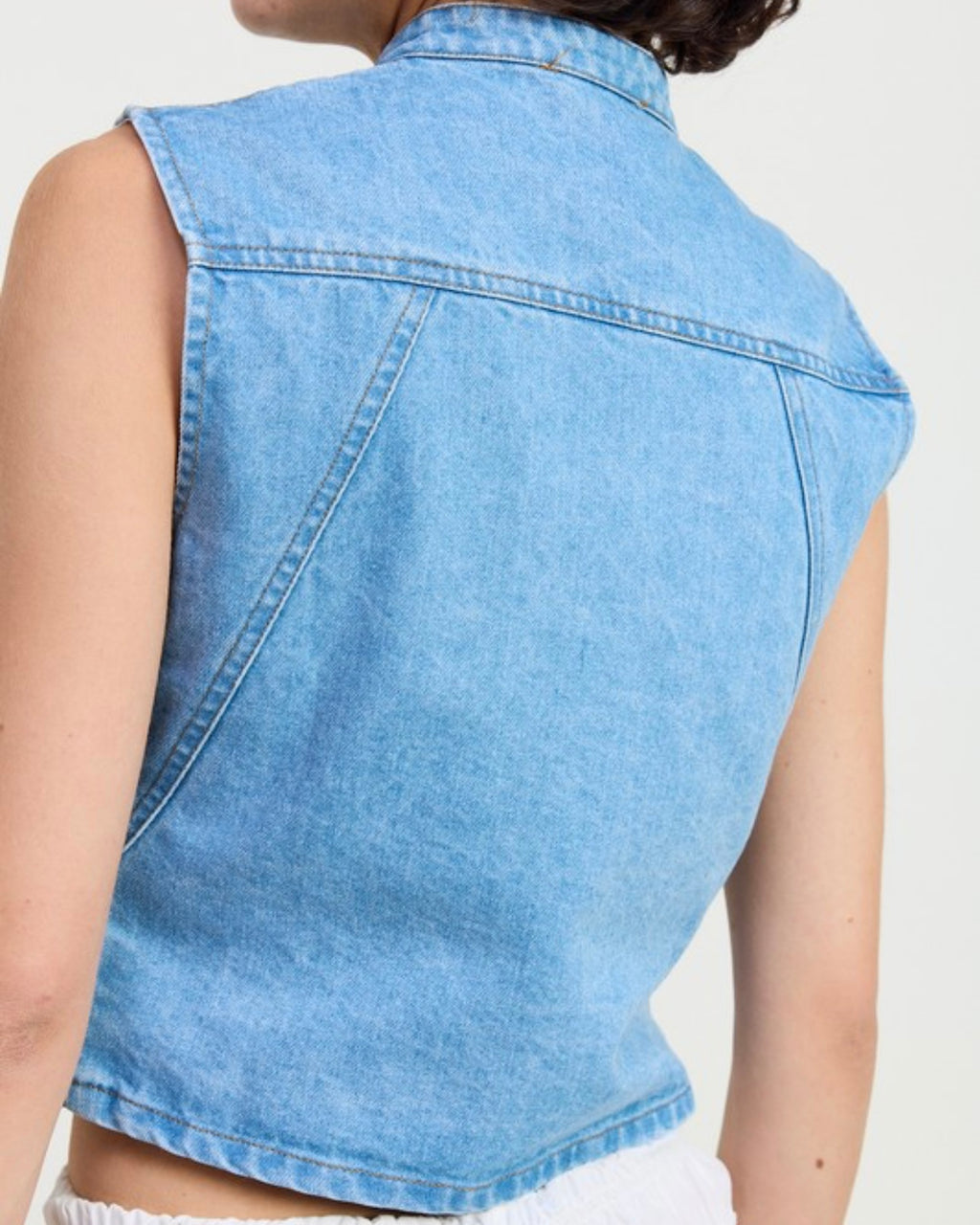 HALTER ZIP UP MOTO VEST TOP