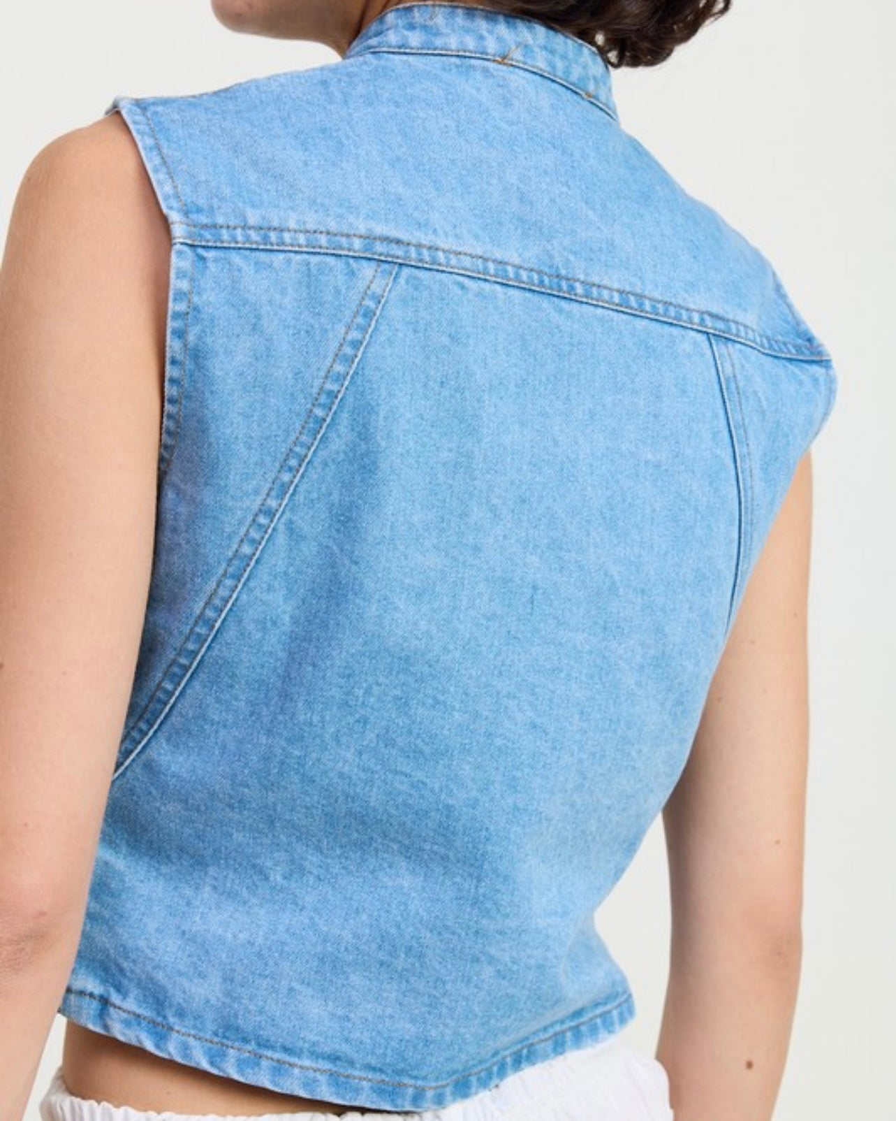 HALTER ZIP UP MOTO VEST TOP