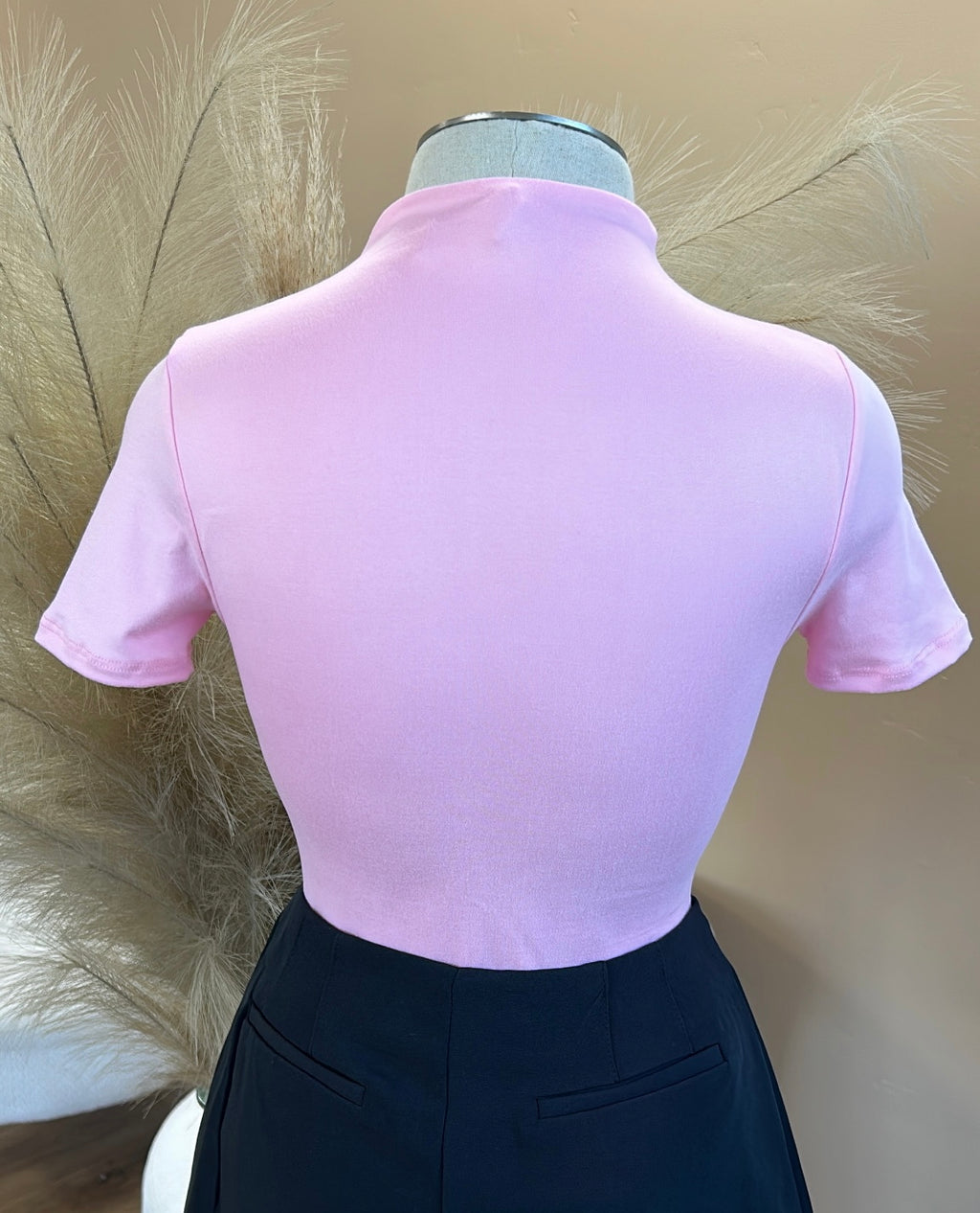 SHORT SLEEVE MOCK NECK BODYSUIT TOP