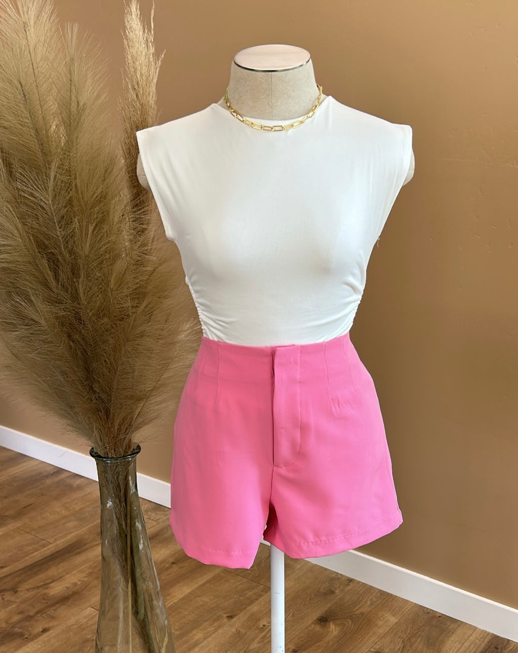 HIGH WAISTED SHORTS