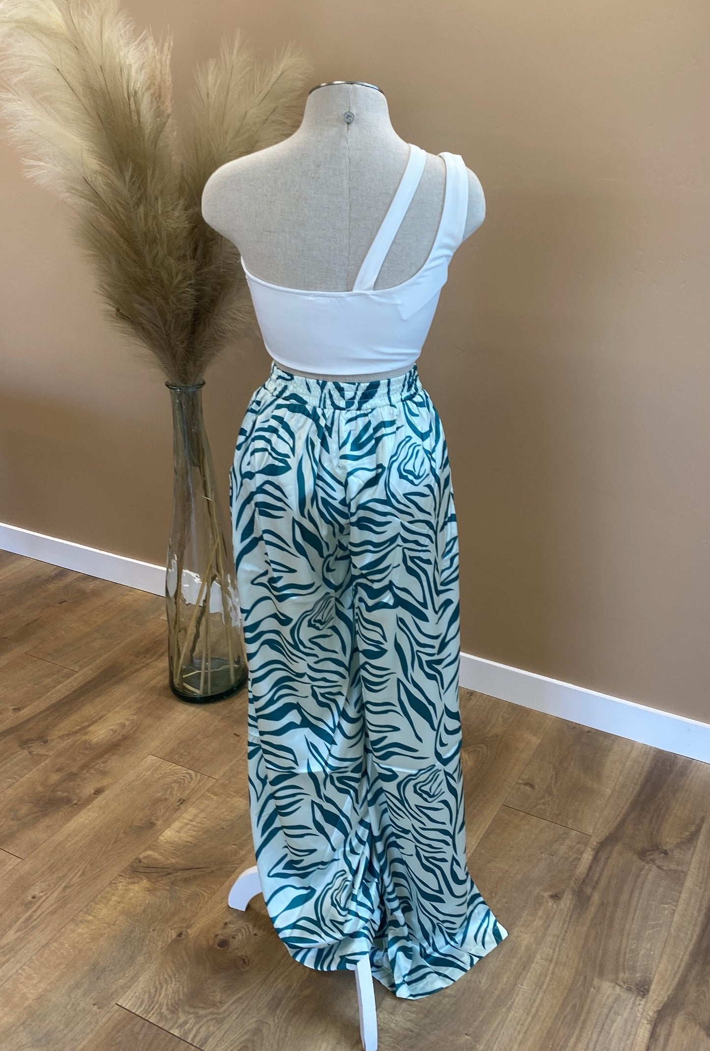 SUMMER Zebra Flowy Pants